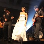 phoca_thumb_l_onstage13